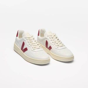 VEJA ZAP V-90 O.T LEATH
