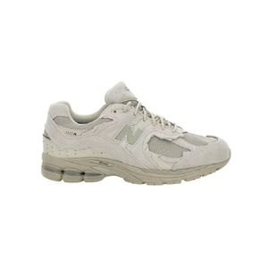 NEW BALANCE ZAP 2002R